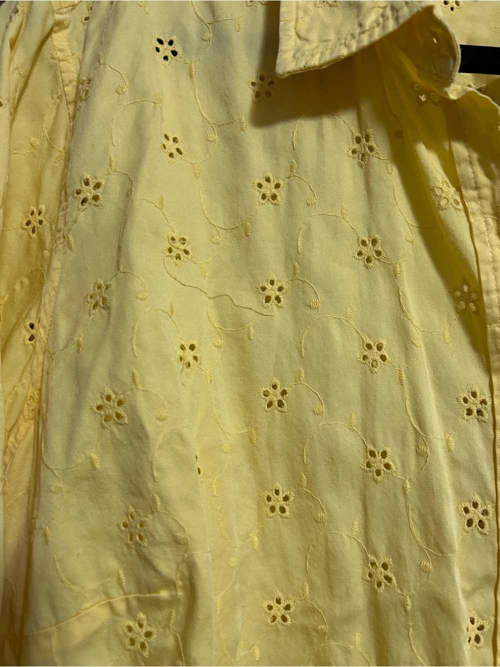 Charter Club Yellow Floral Eyelet Button Down Top Size 20W - Picture 2 of 5